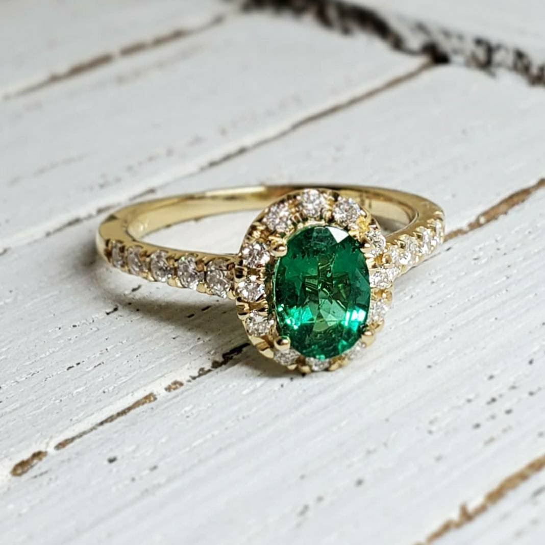 Custom emerald engagement ring design